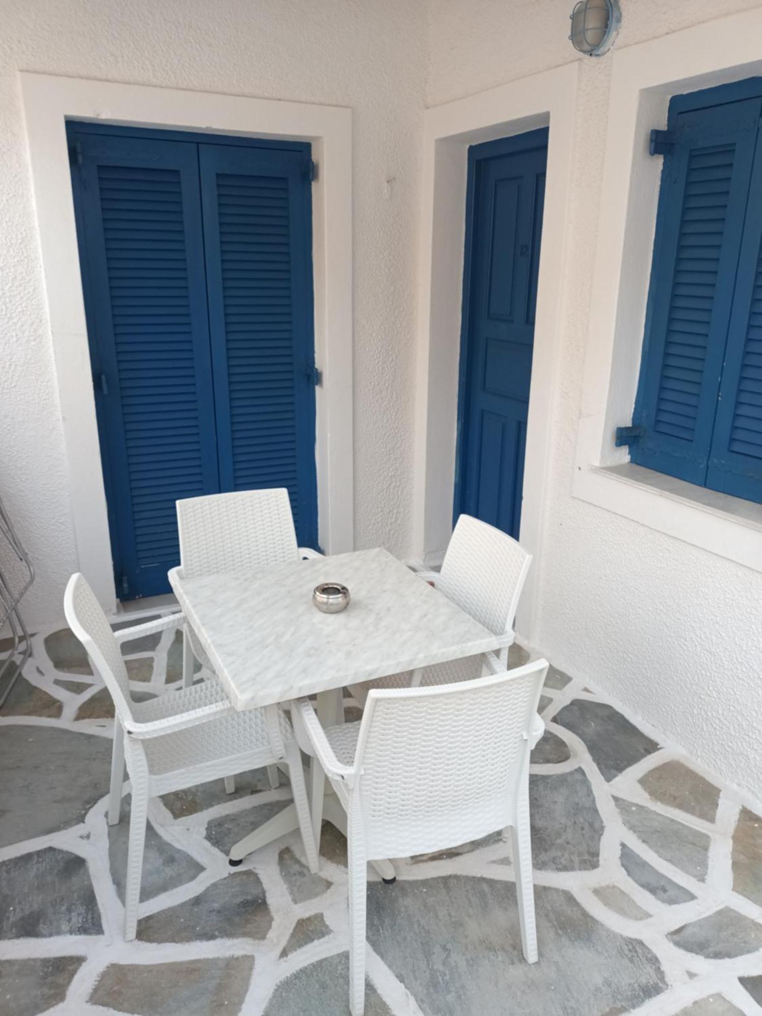 Holidays In Paros Aliki  Exterior photo