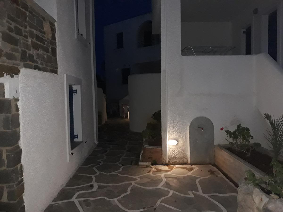 Holidays In Paros Aliki  Exterior photo