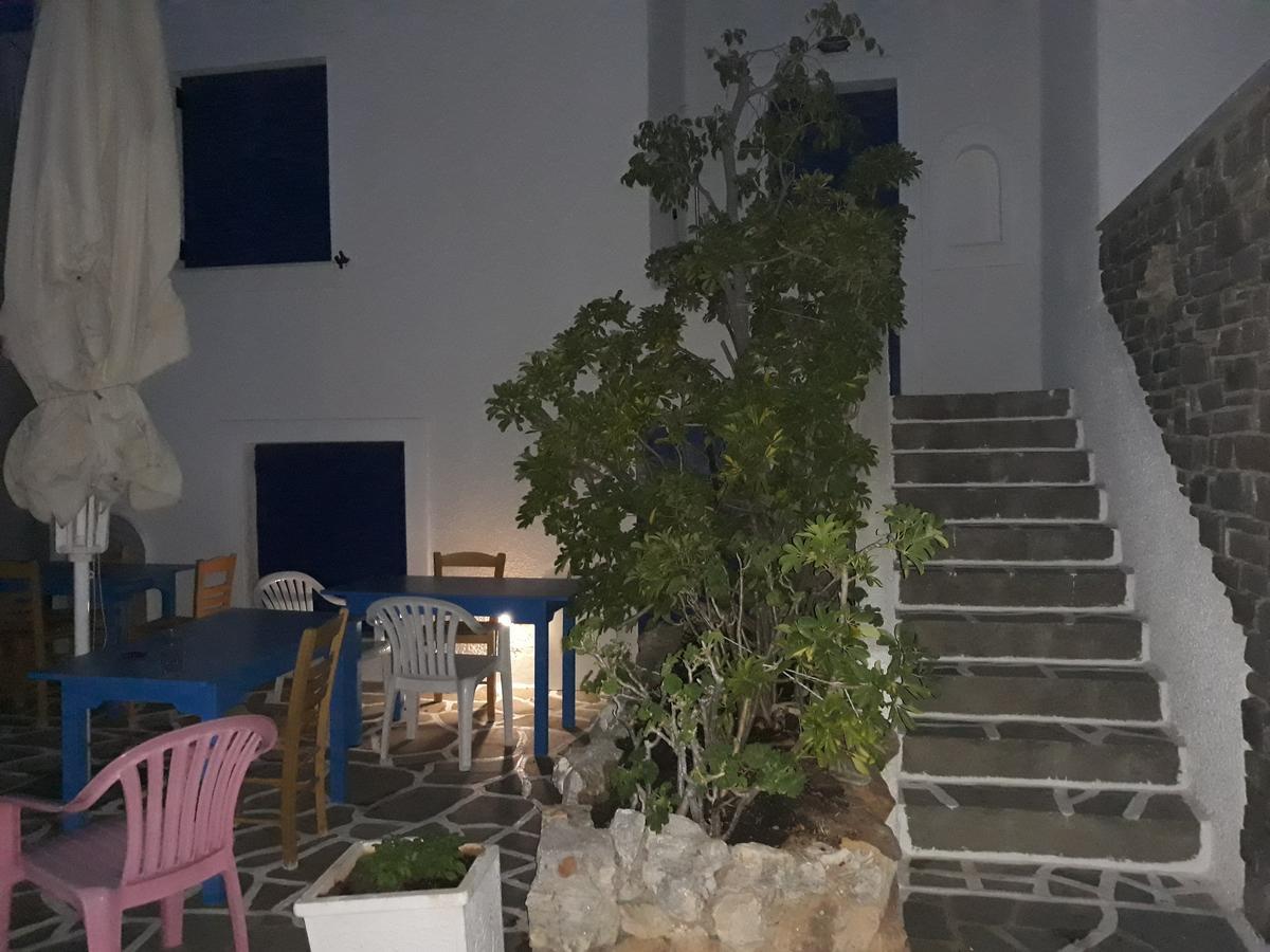 Holidays In Paros Aliki  Exterior photo
